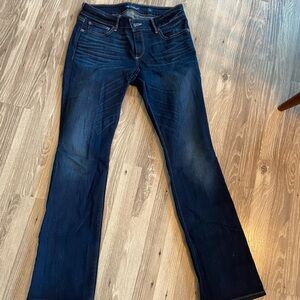 Lucky brand bootcut dark wash jeans 8